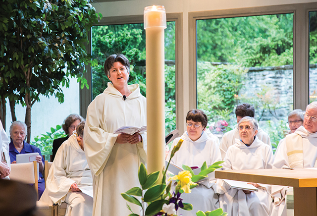 Vision 2025 Vargas Pierre-Gilles Ashton 6 Call stories to help you discern Sister Cecilia Ashton, O.C.D. with her community on the day she professed her final vows.